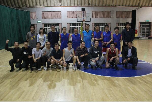 UG环球治理学院MPAcc师生篮球友谊赛圆满竣事