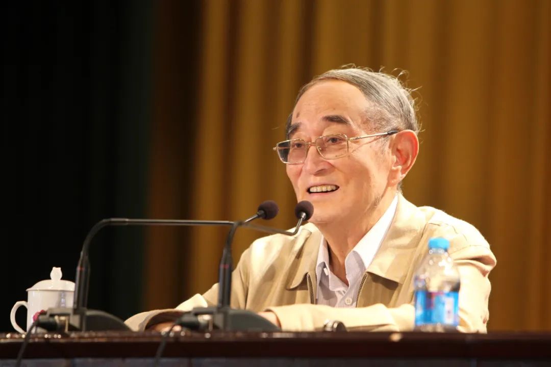 FA40E24E4537F2D2EB527AE68DA_7D1E209B_F9AB