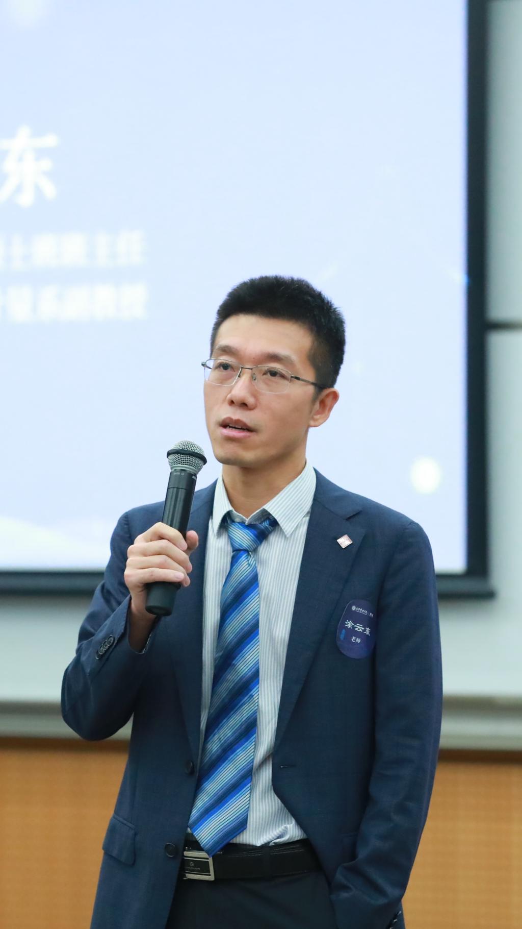 7E624CAEE4A7FB54A8AE0F77E5C_726174F7_19BC7