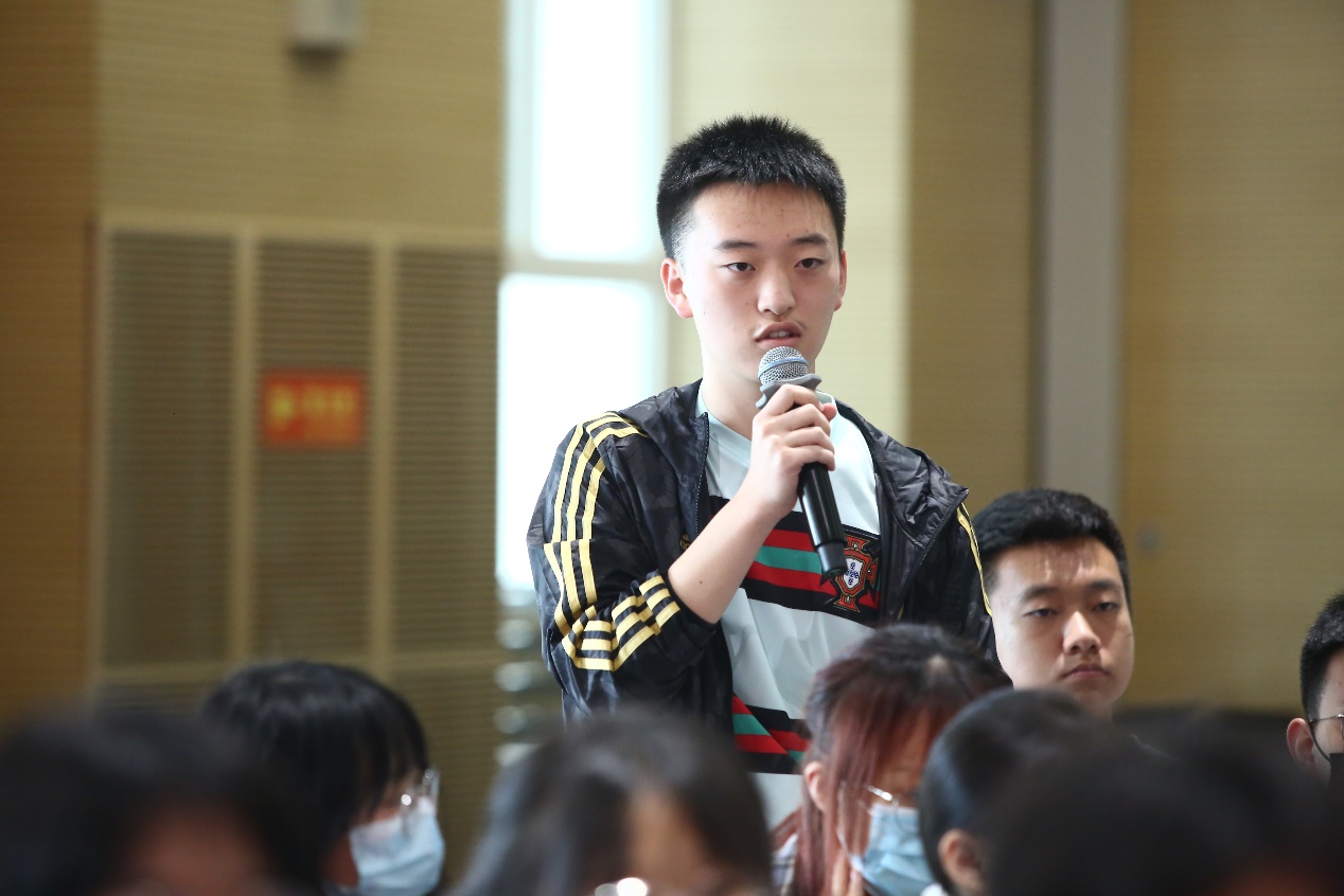 A4BB15A6059FB0C1DDB69D740C8_D7808EBD_340CD