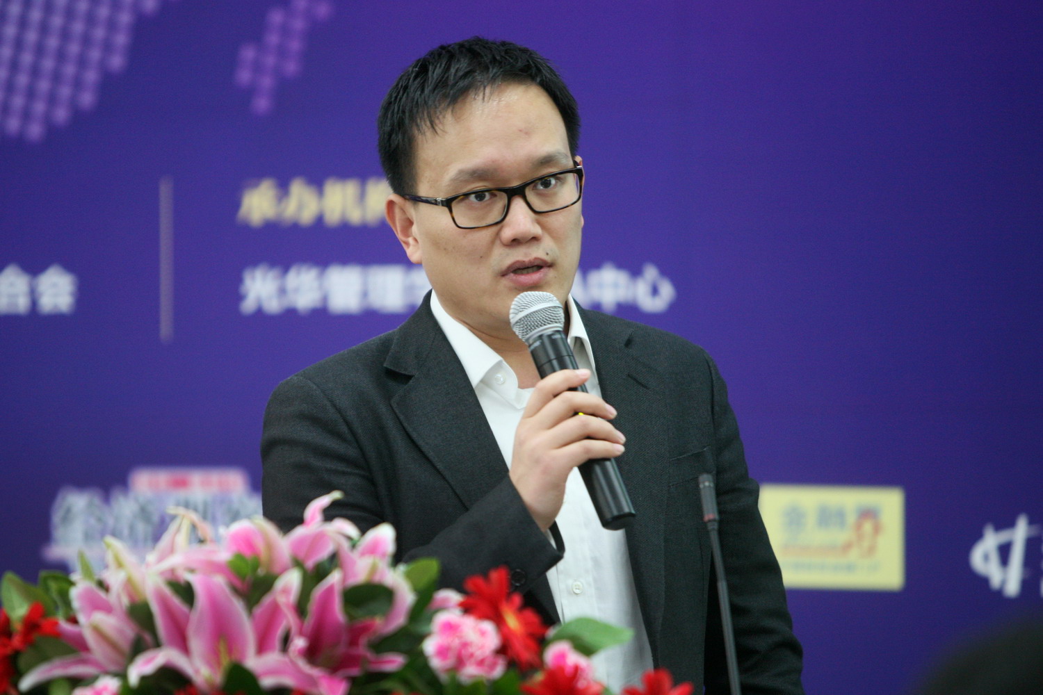 UG����(�й�����)�ٷ���վ