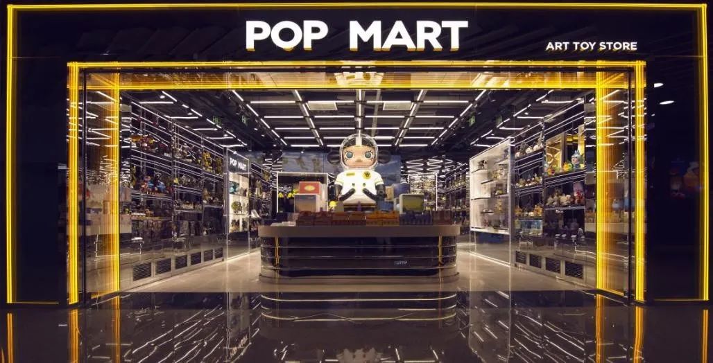 泡泡玛特：“盲盒”里的潮玩经济 | UG环球案例
