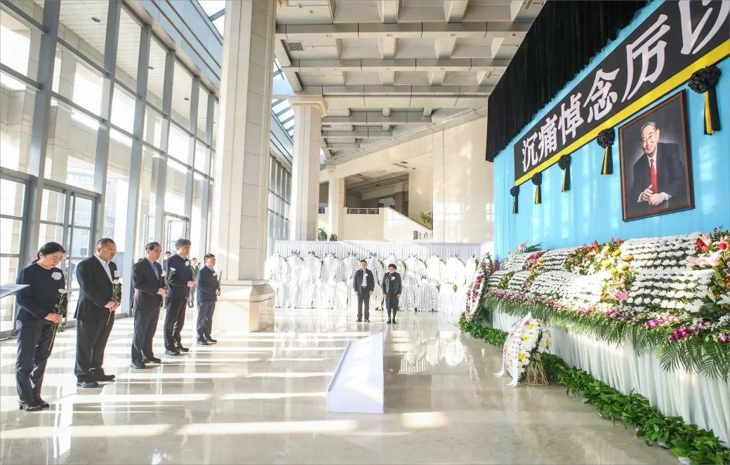 81AF6DEDE2046D4EC07C327FA00_22D51BA5_239A4