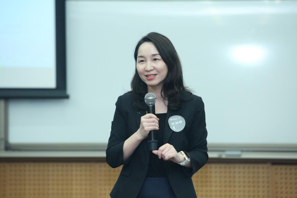 A4B5EF5694B9A6EBB9D475317A4_E0B12FF3_9D89