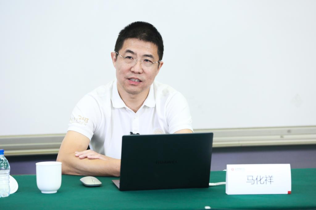 3FBF06E8C6ADB8EC26B6E428455_B30B817D_8EB7