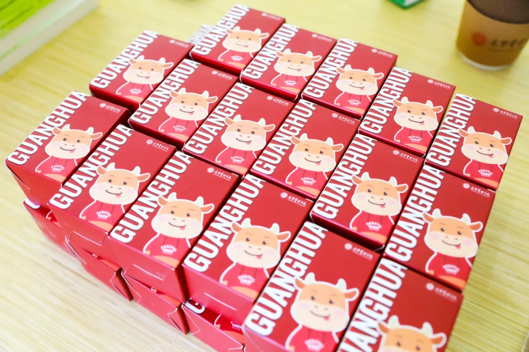 3EF1A2DE5A49932A040349D063D_F2741285_1832C